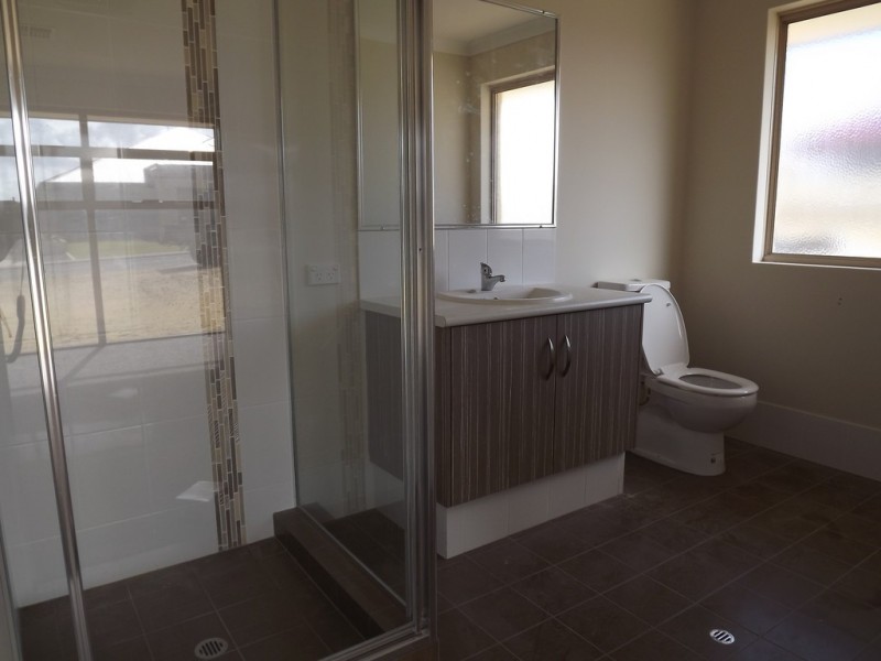 11 Turton Heights, Dongara WA 6525