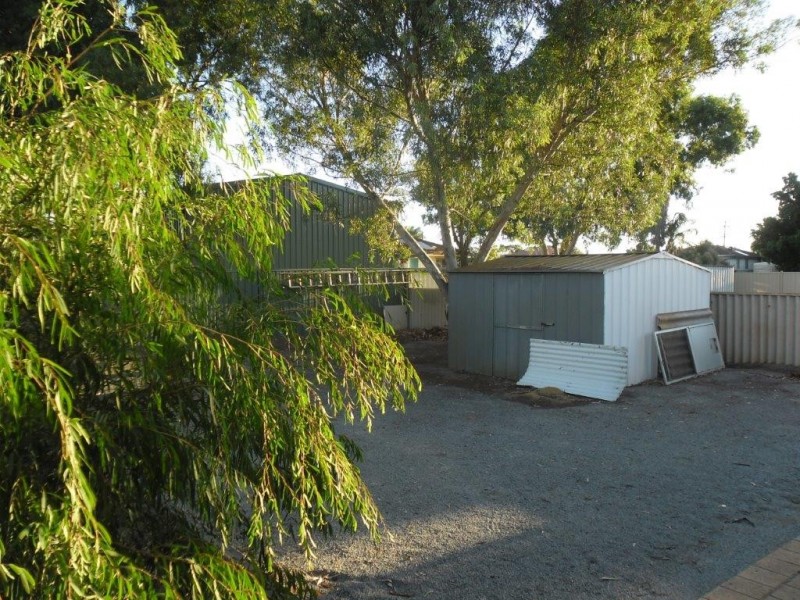 2 Nairn Street, Carnamah WA 6517