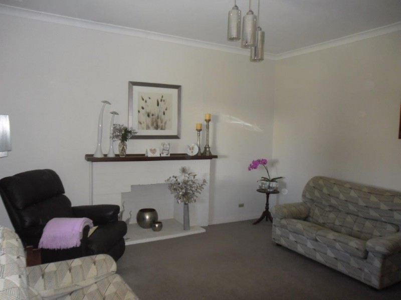 4 Robertson Street, Carnamah WA 6517