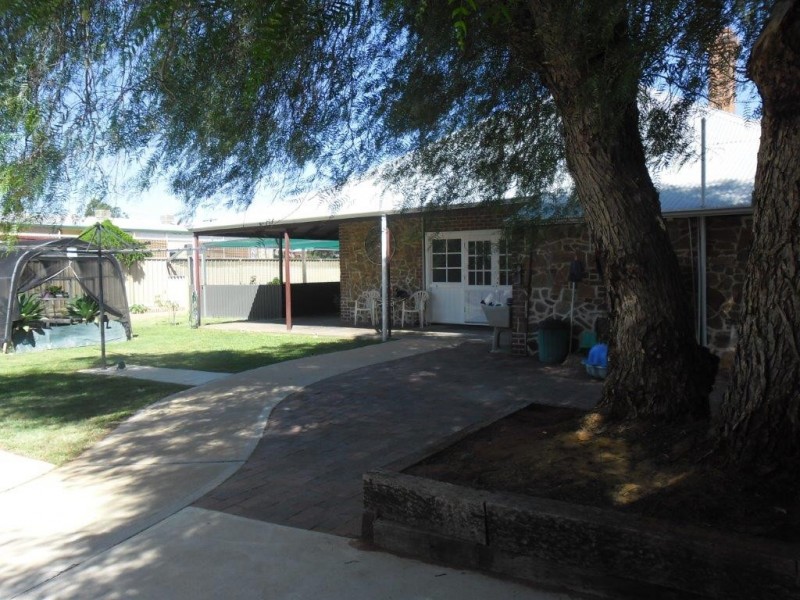 5 MacPherson Street, Carnamah WA 6517