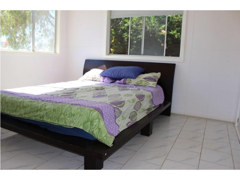 33 Shenton Street, Mingenew WA 6522