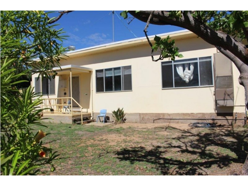 33 Shenton Street, Mingenew WA 6522