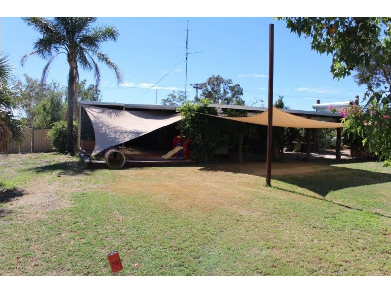 33 Shenton Street, Mingenew WA 6522