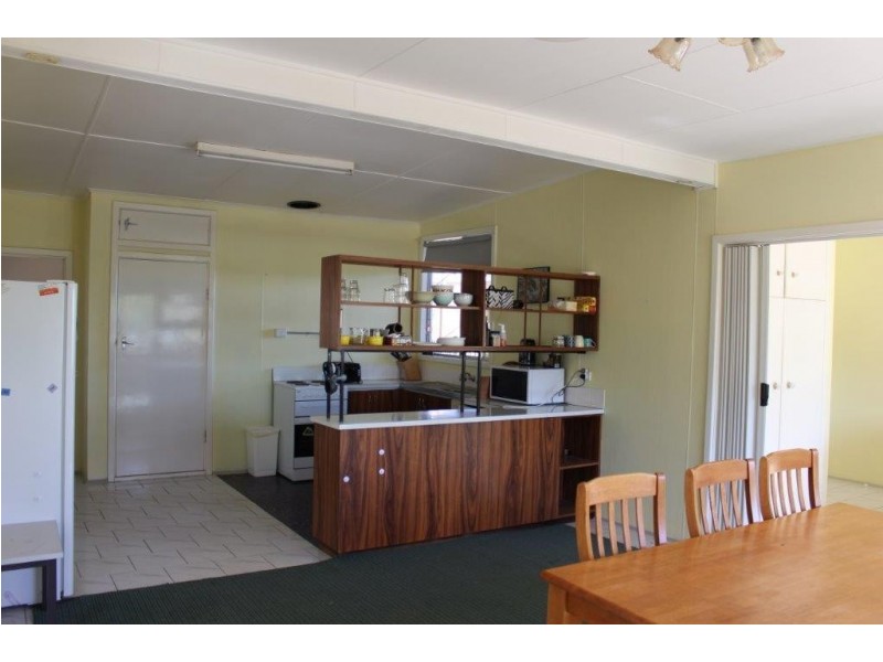 33 Shenton Street, Mingenew WA 6522