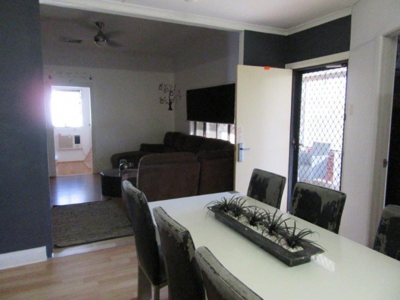 11 Robertson Street, Carnamah WA 6517