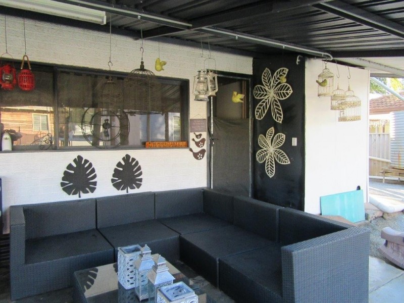 11 Robertson Street, Carnamah WA 6517