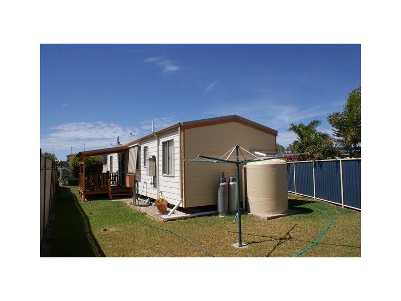 Unit 8 /50 Waldeck Street, Dongara WA 6525