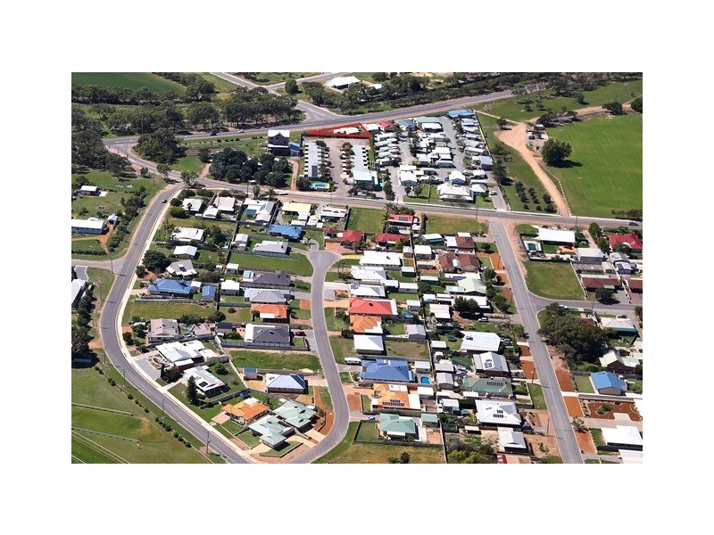 Unit 8 /50 Waldeck Street, Dongara WA 6525