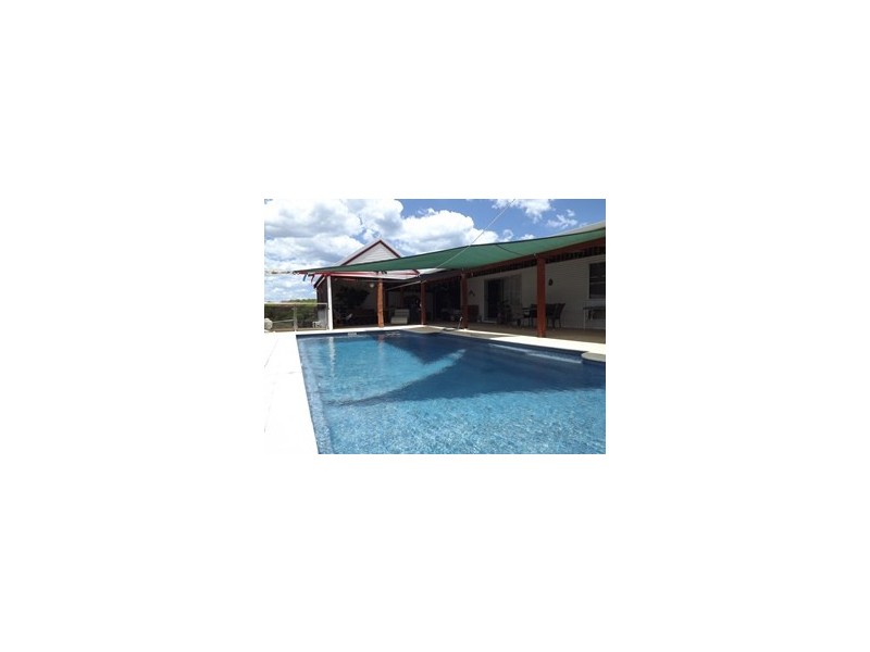 49 Francisco Road, Dongara WA 6525