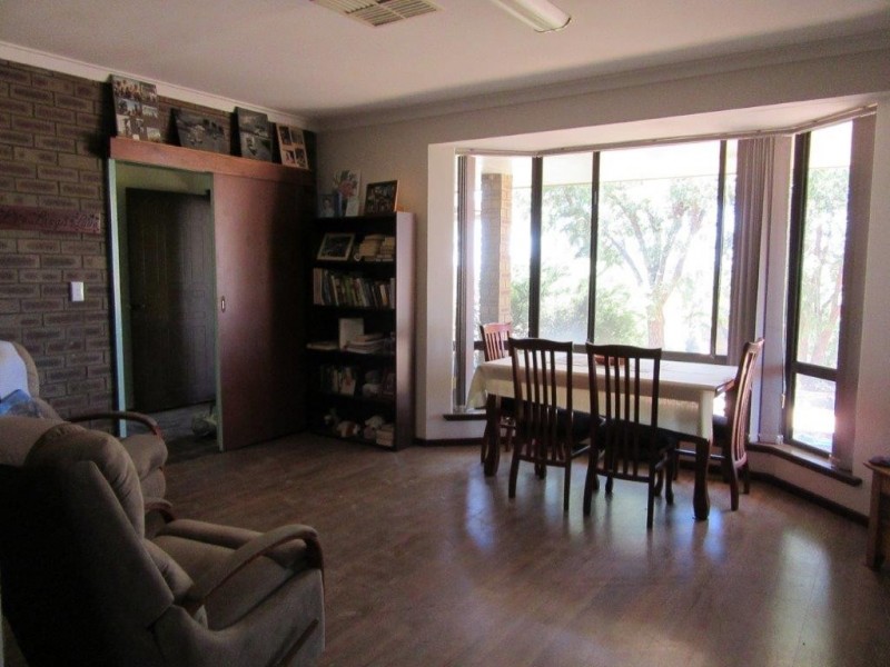 19 Parker Street, Carnamah WA 6517