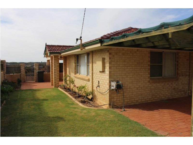 15 Bungaru Road, Port Denison WA 6525