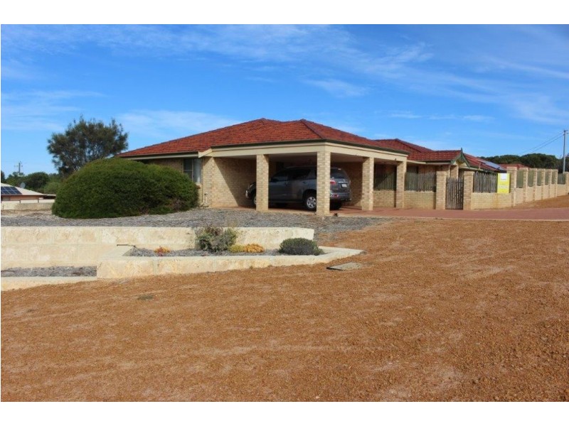 15 Bungaru Road, Port Denison WA 6525