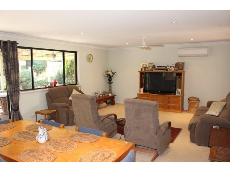 9 Fitzgerald Cove, Port Denison WA 6525