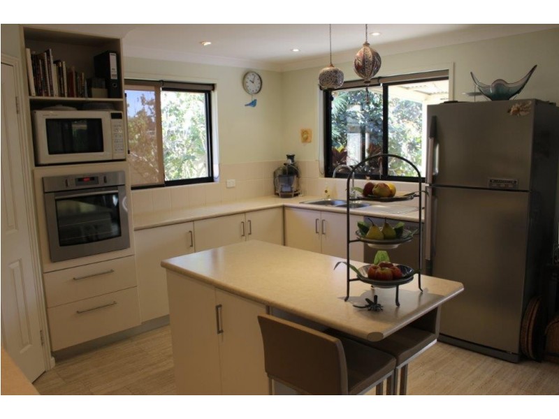 9 Fitzgerald Cove, Port Denison WA 6525