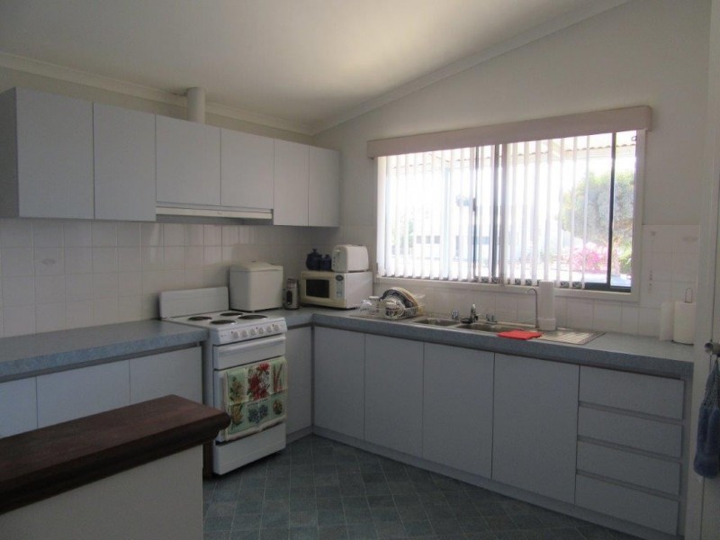 3 Caron Street, Carnamah WA 6517