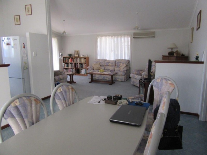 3 Caron Street, Carnamah WA 6517