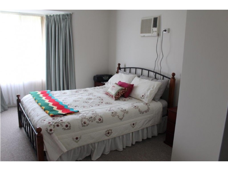 12 Canny Place, Port Denison WA 6525