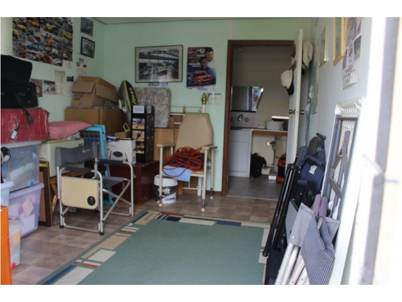 12 Canny Place, Port Denison WA 6525