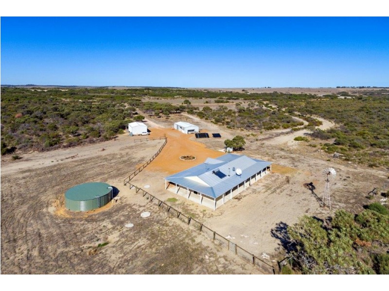 397 Bookara East Road, Bookara WA 6525