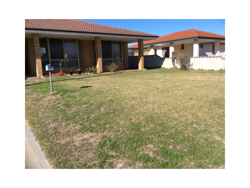 35 Carnarvon Street, Port Denison WA 6525