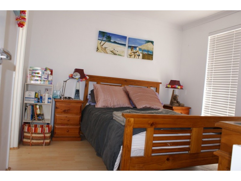 208 Point Leander Drive, Port Denison WA 6525