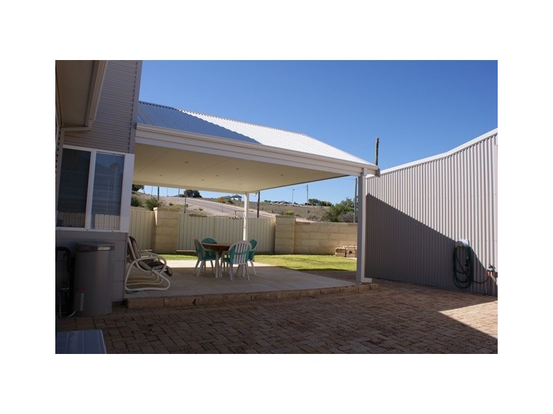 1 Cuff Way, Port Denison WA 6525