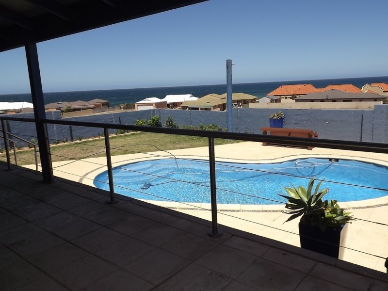 18 Turton Heights, Dongara WA 6525