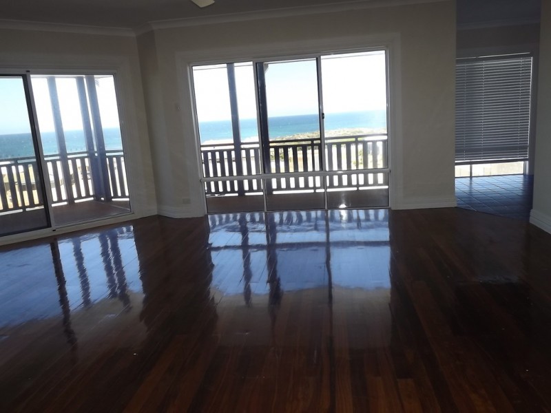 18 Turton Heights, Dongara WA 6525