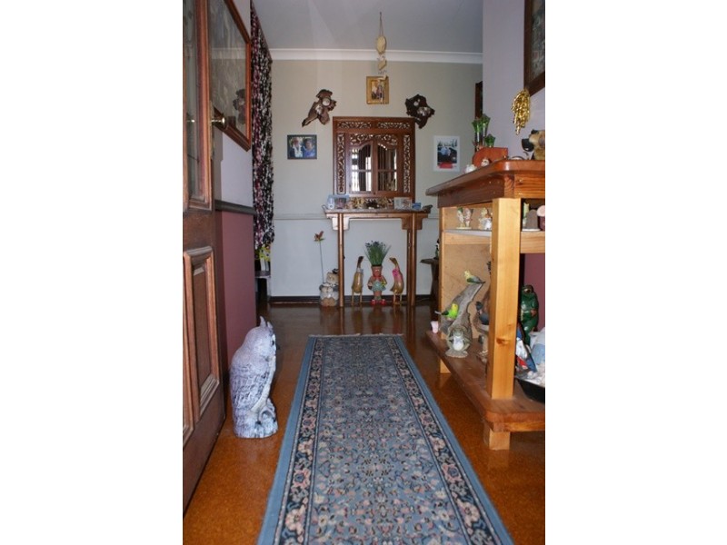 4 Philbey Road, Dongara WA 6525