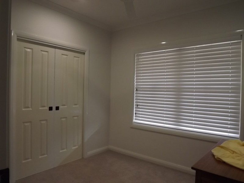 11 Cardwell gardens, Dongara WA 6525