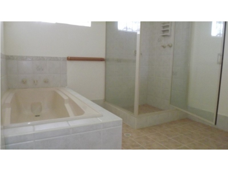 15 Bungaru Road, Port Denison WA 6525