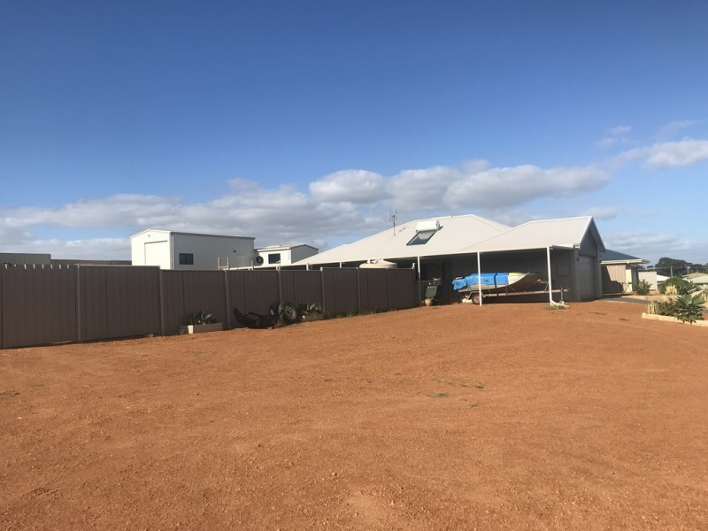 39 PREMIER, Dongara WA 6525