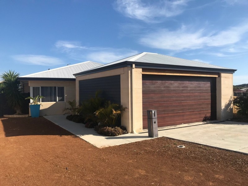 18 Premier Circle, Dongara WA 6525