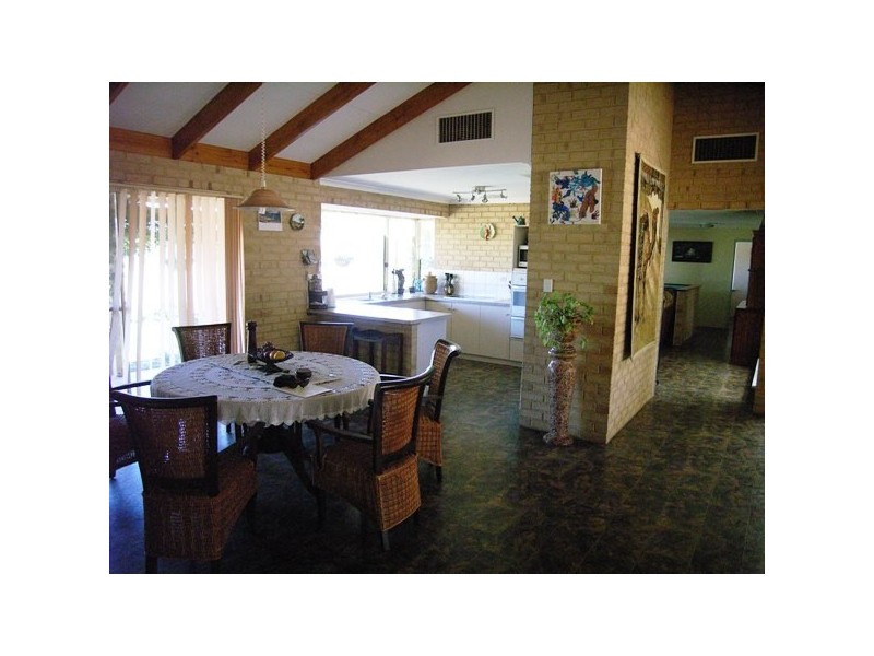 25 Midlands Road Irwin, Dongara WA 6525