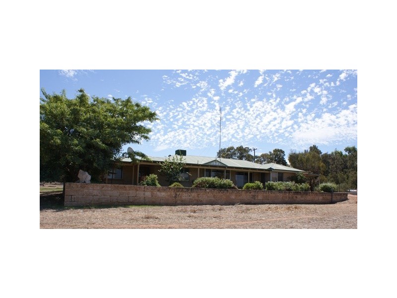 25 Midlands Road Irwin, Dongara WA 6525