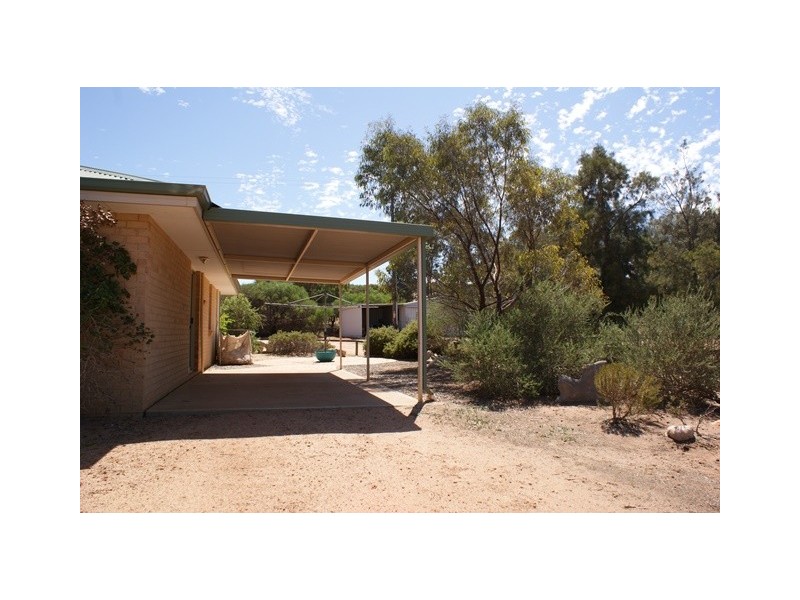25 Midlands Road Irwin, Dongara WA 6525