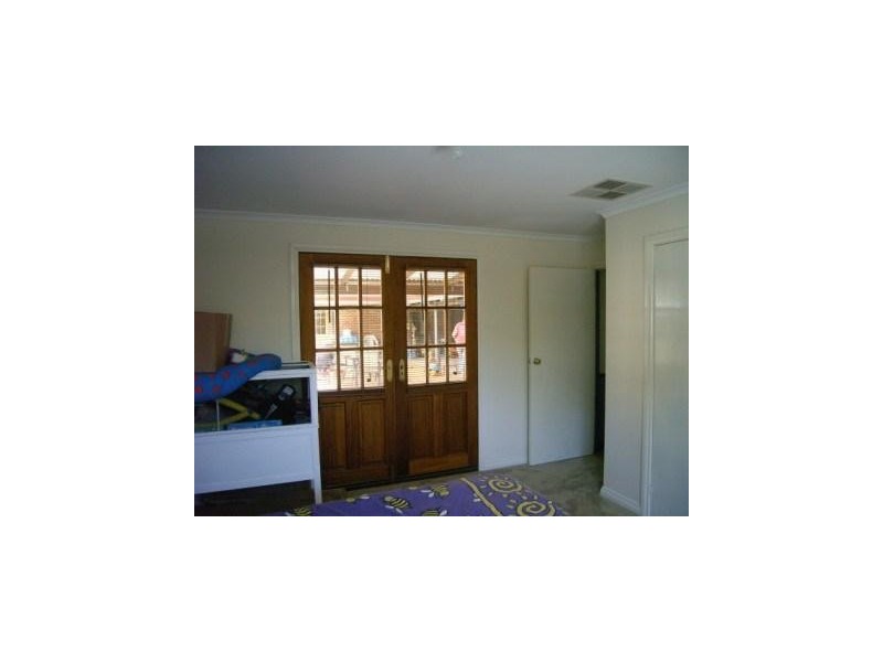 17 Brennand Road, Dongara WA 6525