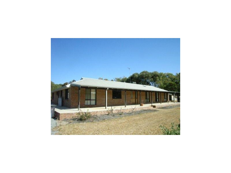 17 Brennand Road, Dongara WA 6525