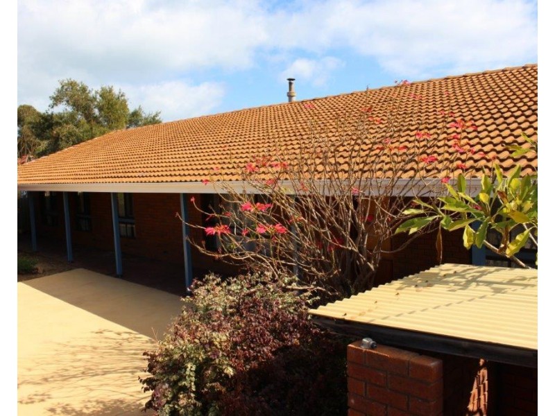 29 Flanagan Way, Dongara WA 6525