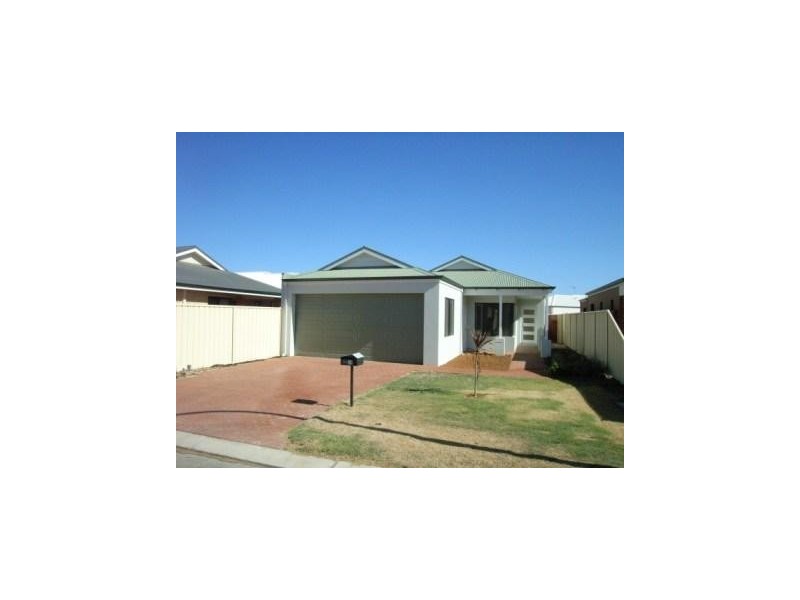 28 Damia Circle, Port Denison WA 6525