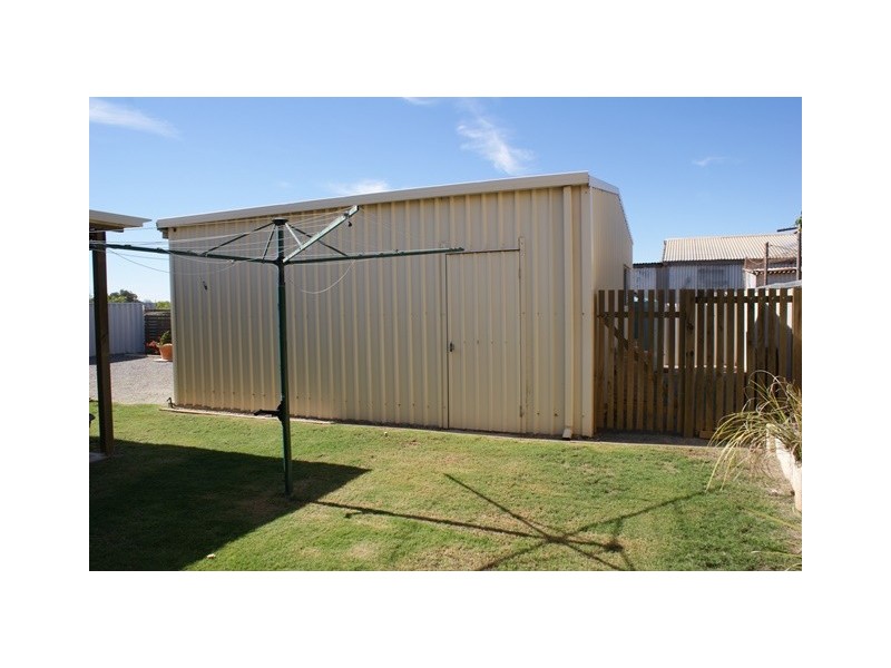 10 Sundew Avenue, Port Denison WA 6525