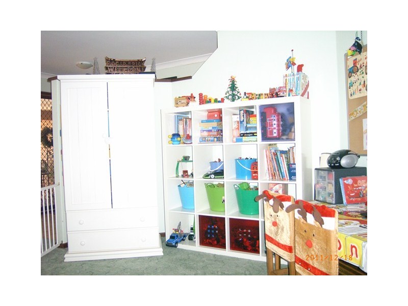 31 Church St, Dongara WA 6525