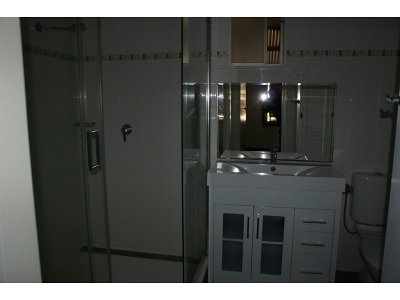 12 Armstrong Street, Dongara WA 6525