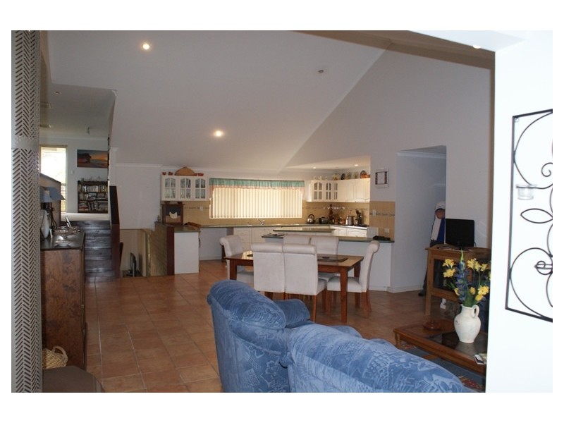 42 Ocean Drive, Port Denison WA 6525