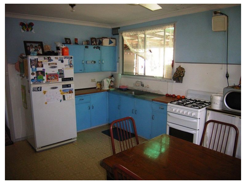 5 Flanagan Way, Dongara WA 6525