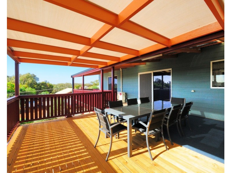 1 McNaboe Court, Port Denison WA 6525