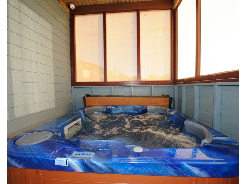 1 McNaboe Court, Port Denison WA 6525