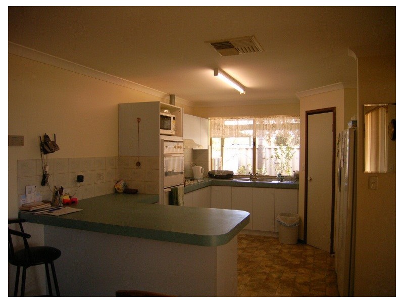 82 Melaleuca Rd, Bonniefield WA 6525