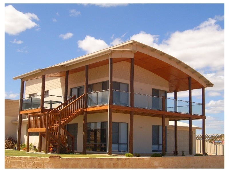 2 Emily Way, Dongara WA 6525