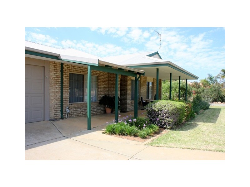 92 Tulloch Drive, Dongara WA 6525